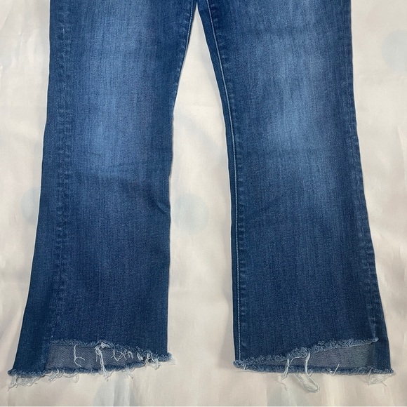 MOTHER- The Insider Crop Step Fray Jeans in Not Rough Enough Dark Wash Size 26 - Picture 4 of 9